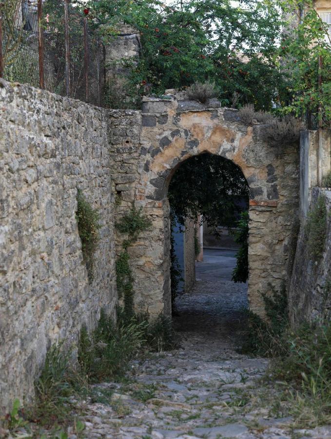 Le 37 Malaucene住宿加早餐旅馆 外观 照片